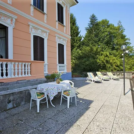 Apartment Antonietta Stresa